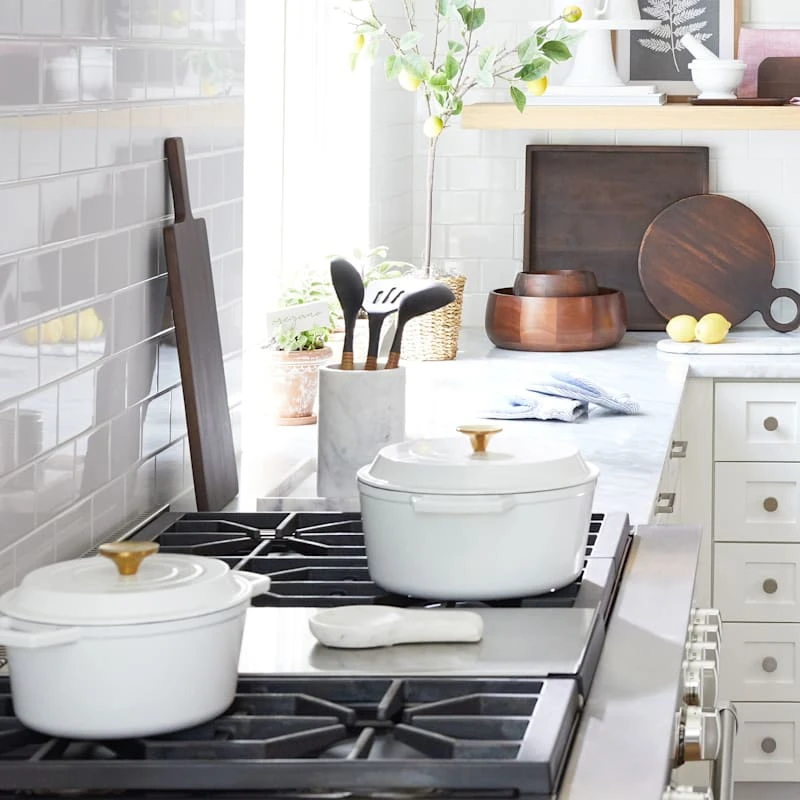 Bistro Wooden Serving Board With Handle 4 Bistro Wooden Serving Board With Handle - Image 2