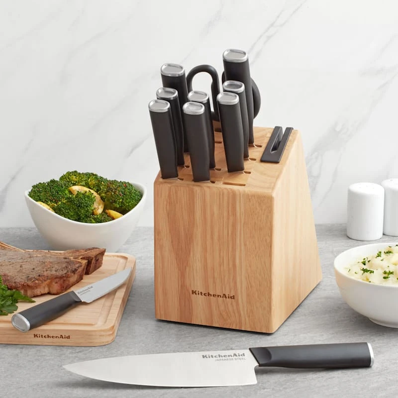 Kitchenaid 12-Piece Classic Stamped Knife Block Set 9 Kitchenaid 12-Piece Classic Stamped Knife Block Set - Image 7
